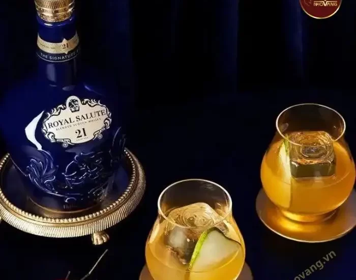 chivas-21-royalsalute-scotch-whisky-royal-salute-ruou-gia-bao-nhieu